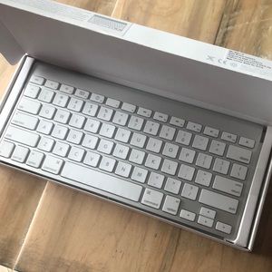 Apple Wireless Keyboard